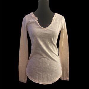 POOF WOMENS CREAM LONG SLEEVE TOP S GUC